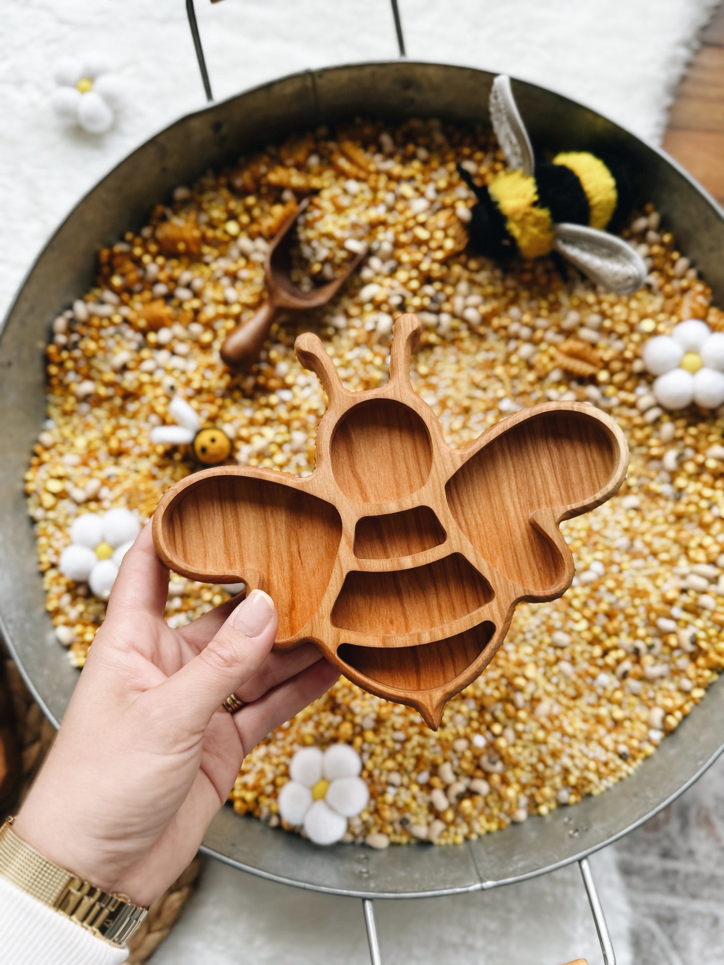 Bee Tray