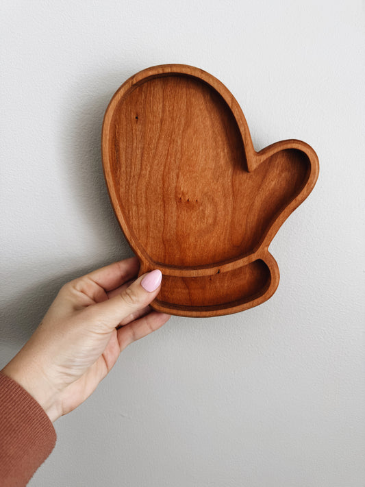 Mitten Tray