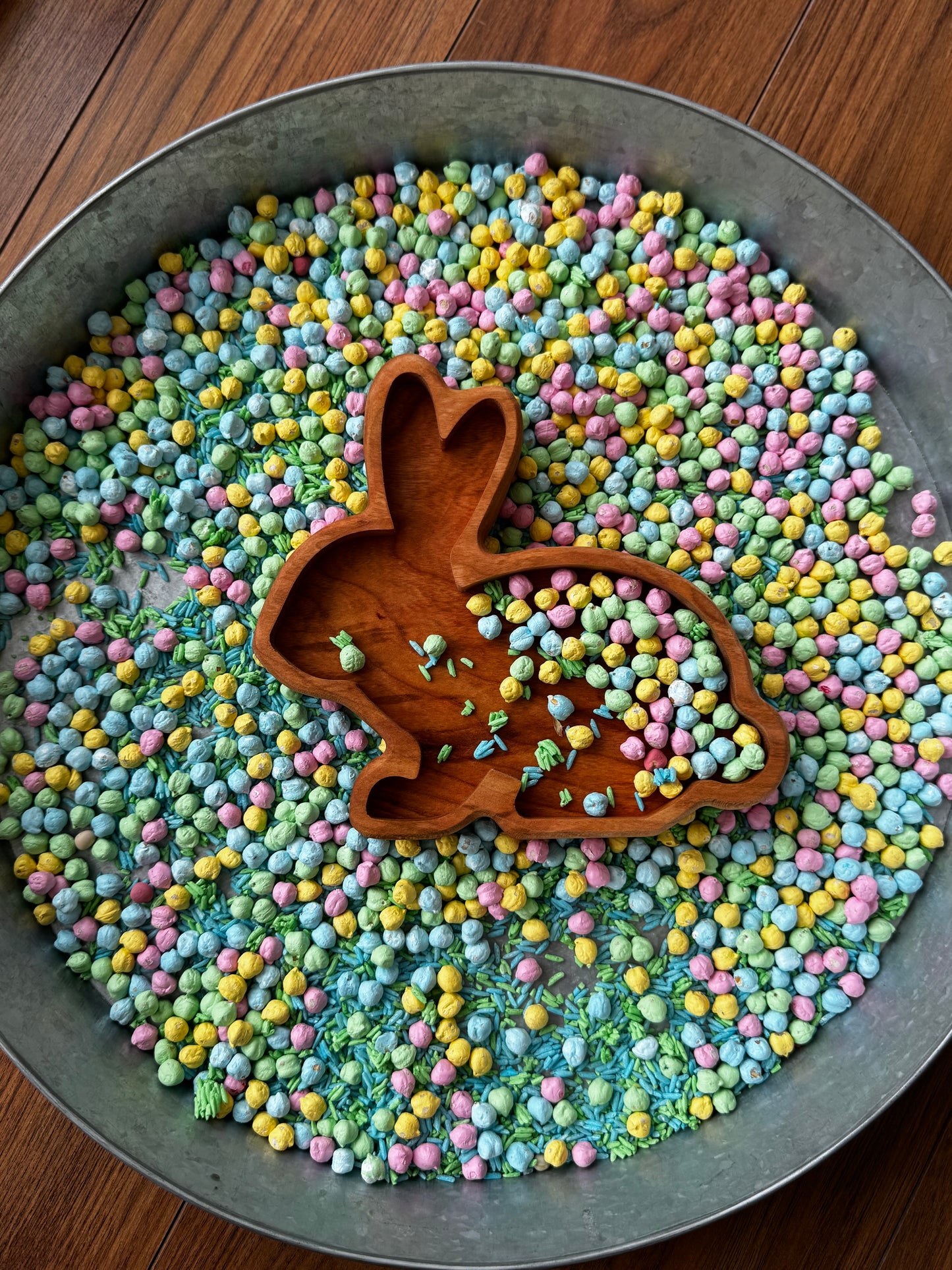 Bunny Tray (Sitting)