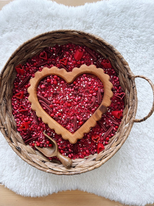 Vintage Scalloped Heart Tray