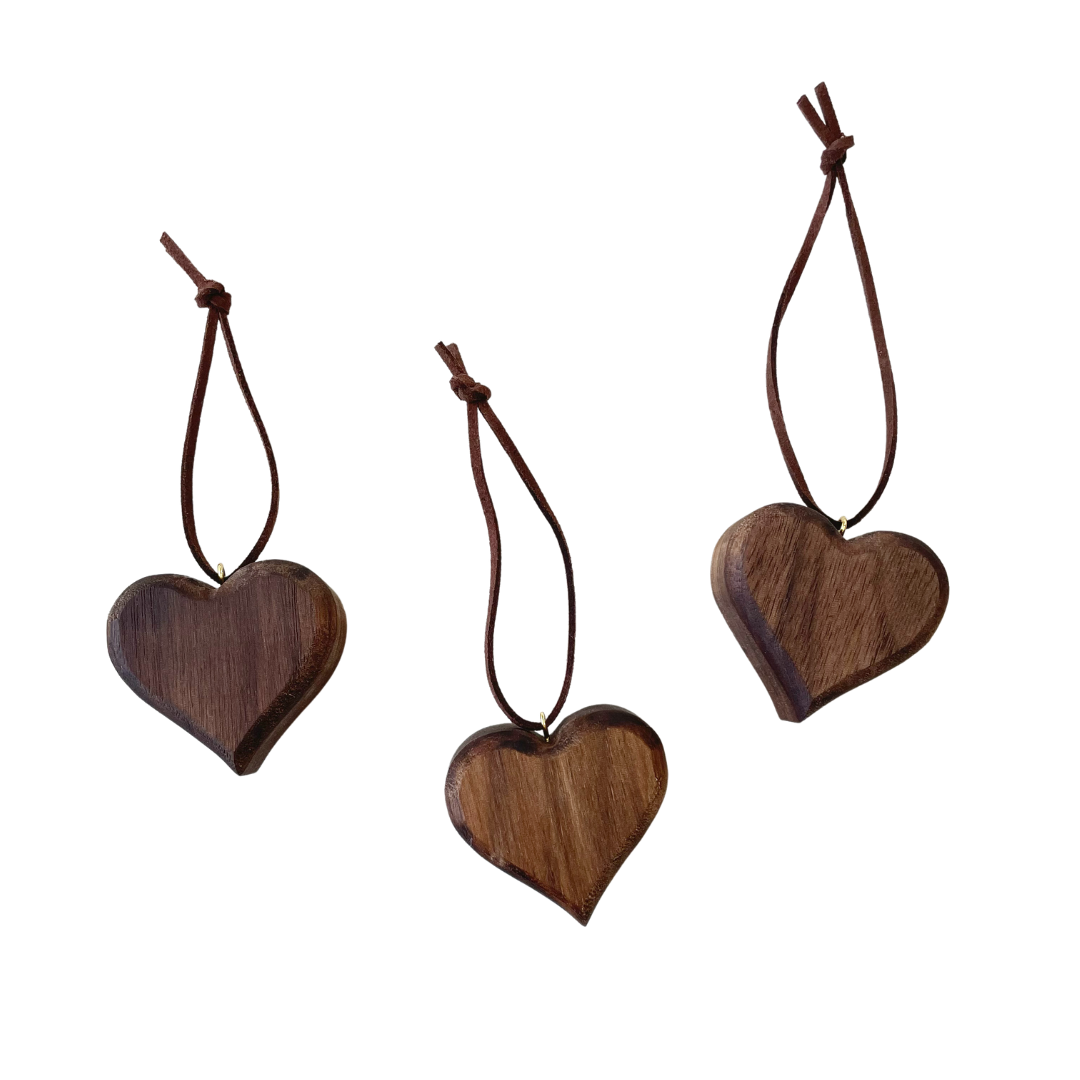 Single Walnut Heart Ornament