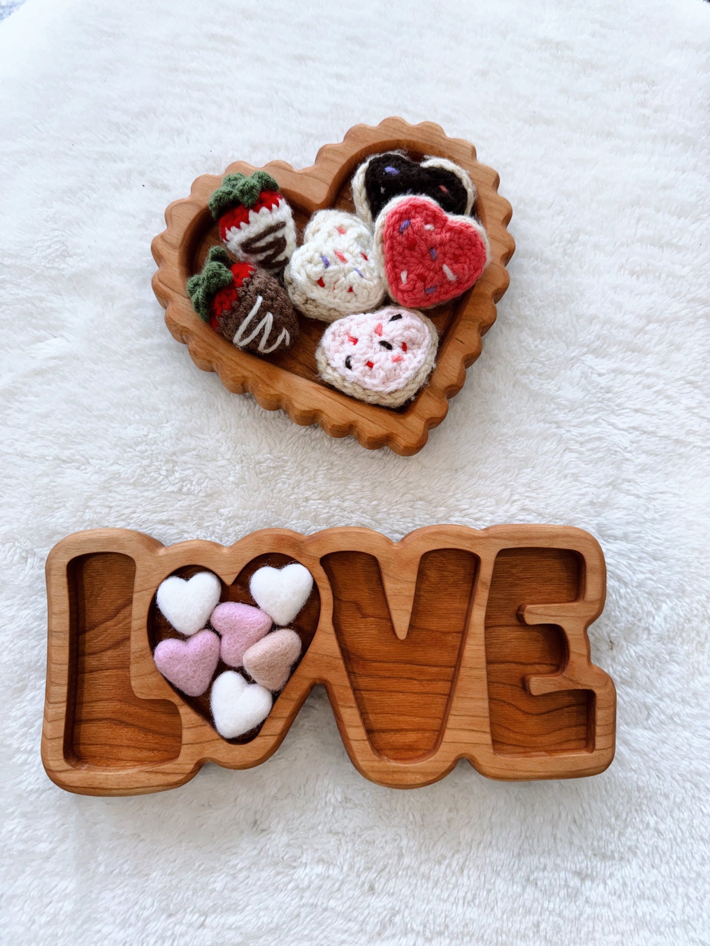 Vintage Scalloped Heart Tray