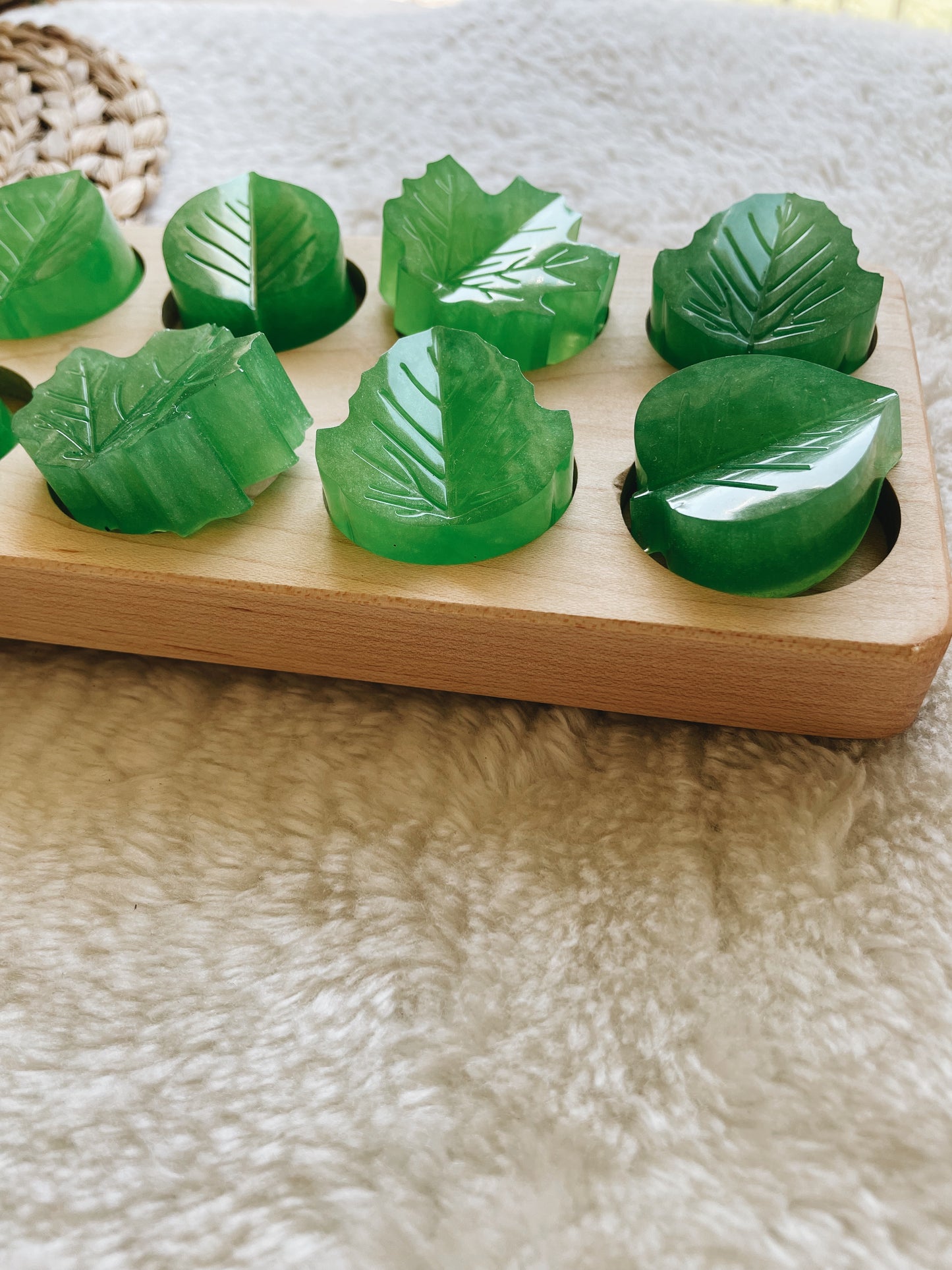 Maple 10 Frame with Resin Leaves