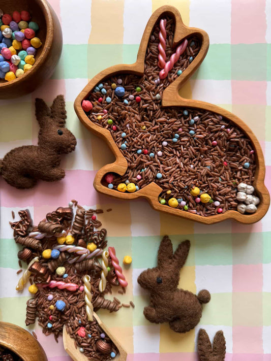 Bunny Tray (Sitting)